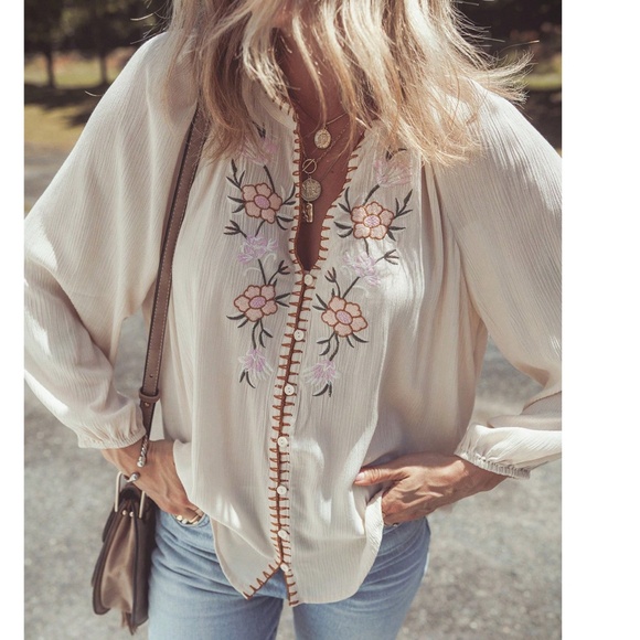 Boho Floral Embroidered Button Down Oversized Blouse - Picture 3 of 8